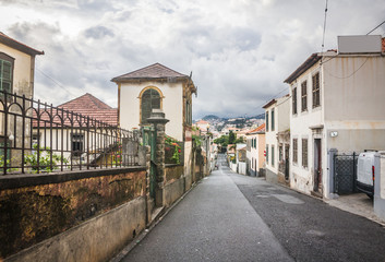 Fototapeta na wymiar town center of Funchal, Madeira island, Portugal.