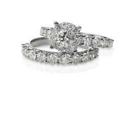 Cluster stack of diamond wedding engagment rings