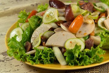 vietnamese sausage spicy sauce