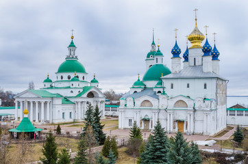 Fototapeta na wymiar Spaso-Yakovlevsky Dimitriyev monastery