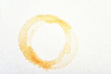 round stains