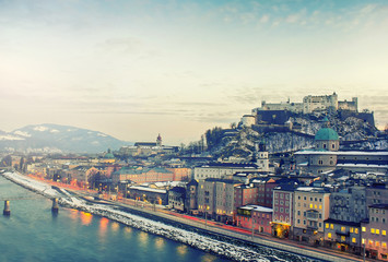 Naklejka premium Blick über Salzburg