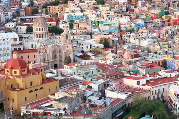 Fototapeta na wymiar Colorful view of the city Guanajuato, Mexico.