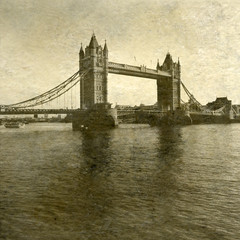 Fototapeta na wymiar Tower Bridge and The River Thames at Sunset