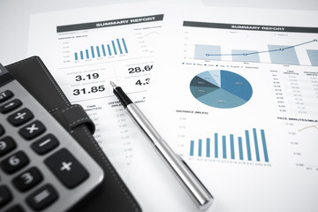 Showing business and financial report