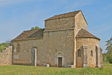Fototapeta na wymiar chapelle marcillieux