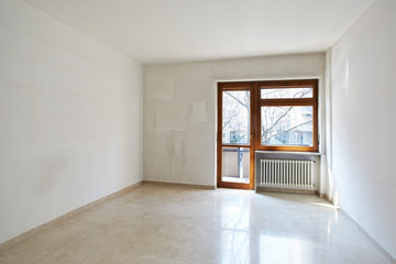 Empty room with marble floor in normal apartment