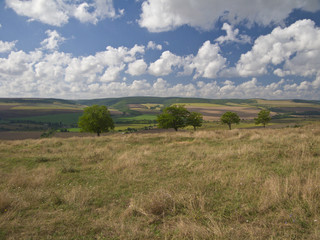 Naklejka premium Beautiful cloudy weather pictures near the village Katselovo
