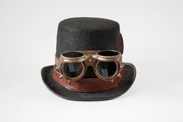 Steampunk hat and goggles