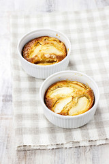 Apple pie in ceramic bowl