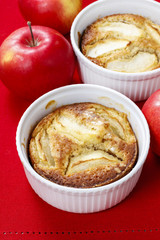 Apple pie in ceramic bowl
