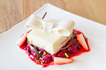 Strawberry dessert