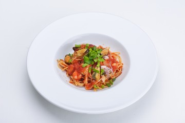 Pasta with shrimps, herbs and mashrooms