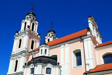 Fototapeta na wymiar Kościół św Katarzyny w Wilnie, czasie wiosny