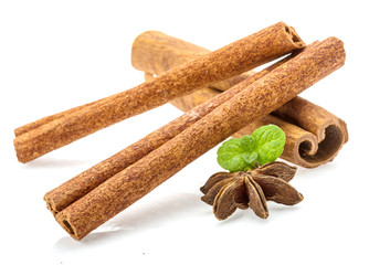Cinnamon with mint leaf and star-anise