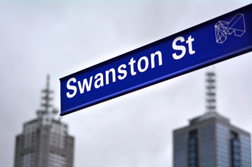 Fototapeta premium Swanston Street Sign - Melbourne