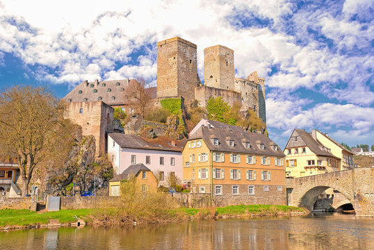 Die mittelalterliche Ritterburg von Runkel an der Lahn