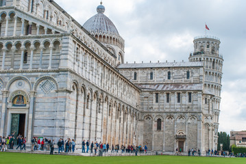 Obraz premium Torre pendente e Duomo di Pisa, cattedrale