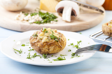 Baked stuffed mushrooms