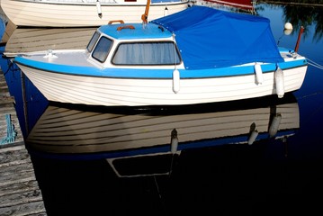kleines kajütboot