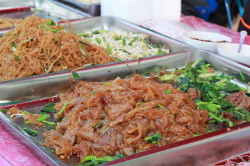 Stir fried rice noodle in the market