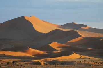 Sossusvlei- Dünen im Morgenlicht