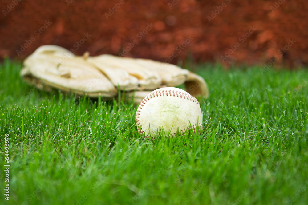 Wall mural Old Baseball and Glove on Field