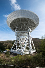 radio telescope