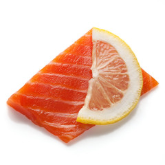 Composition with salmon and lemon slice