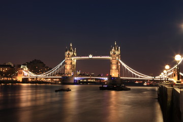 Die Tower Bridge von London
