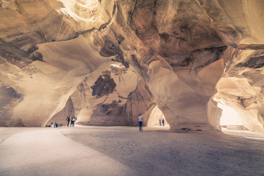 Bell cave at Beit Guvrin