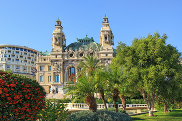 Fototapeta na wymiar Opera de Monte-Carlo, Monaco.