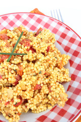 salade de pâtes et poulet