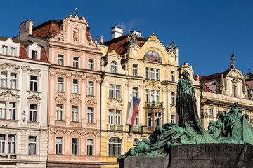 Fototapeta na wymiar Jan Hus Denkmal in Prag