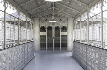 Metallic and deep Corridor