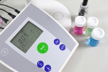 pH meter to measure the acidity-alkalinity of liquids