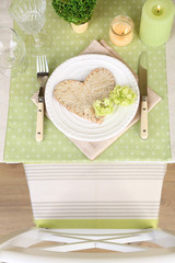 Spring table setting.