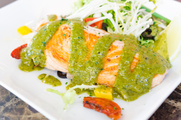 Grill salmon