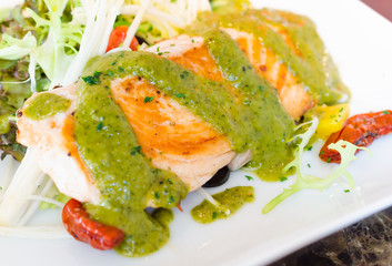 Grill salmon