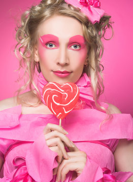 Woman in pink.