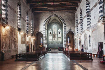 Fototapeta na wymiar arezzo chiesa di san domenico cristo cimabue