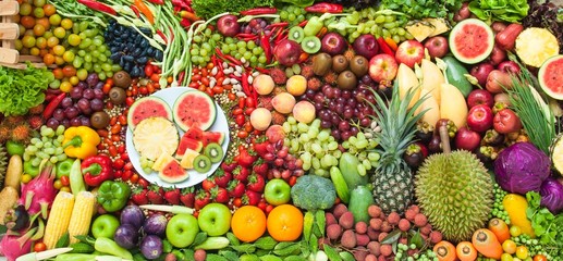 Obraz na płótnie Canvas Mixed Tropical fruits and vegetables