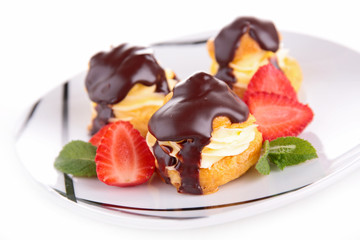 chocolate choux and strawberry
