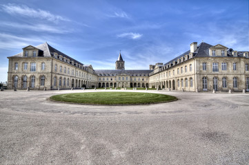 Fototapeta na wymiar Francja, Caen - HDR Abbaye aux Dames