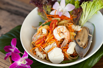 Thai Seafood Som Tum Salad