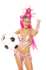 Brasilianeriin mit Fußball