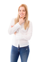 Young woman smiling with her hand on chin