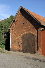 Fototapeta na wymiar Scheune in Löwensen