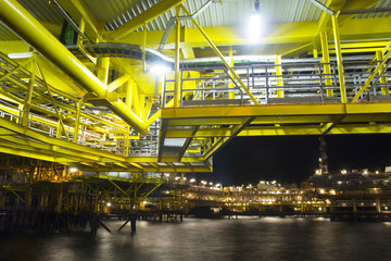 Naklejka premium An offshore oil-platform at night