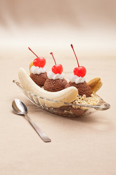 Banana Split Ice Cream